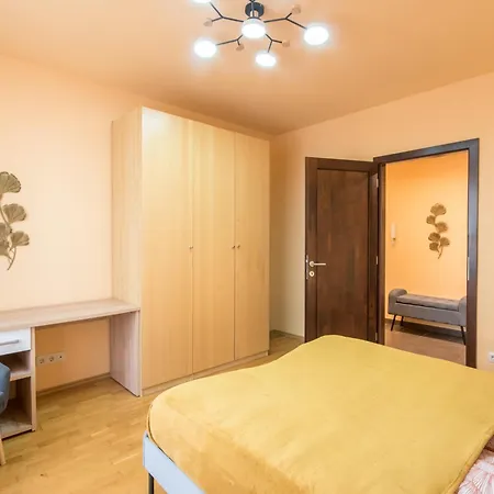 Very Central - Large - Balcony - Comfy *