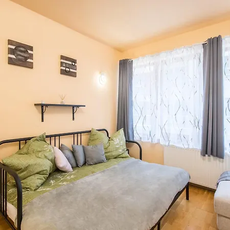 Apartmán Very - Large - Balcony - Comfy Budapešť