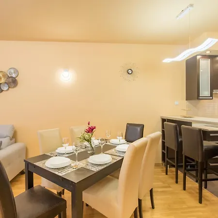 Very - Large - Balcony - Comfy Apartament