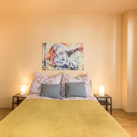 Very - Large - Balcony - Comfy Apartmán Budapešť